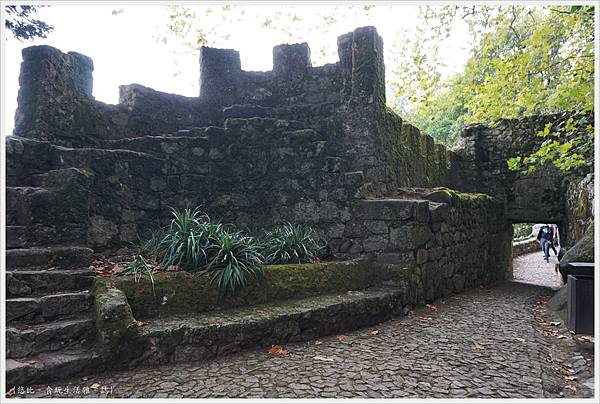 辛特拉-247-摩爾人城堡Castelo dos Mouros.JPG 辛特拉-247-摩爾人城堡Castelo dos Mouros.JPG