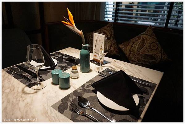 ESSENCE RESTAURANT-24.JPG ESSENCE RESTAURANT-24.JPG