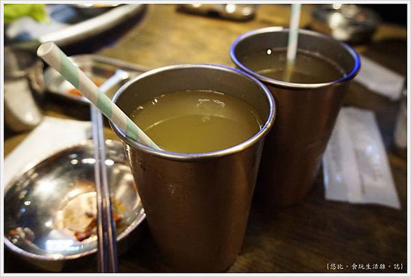 笨豬跳-20-甘蔗青茶.JPG 笨豬跳-20-甘蔗青茶.JPG