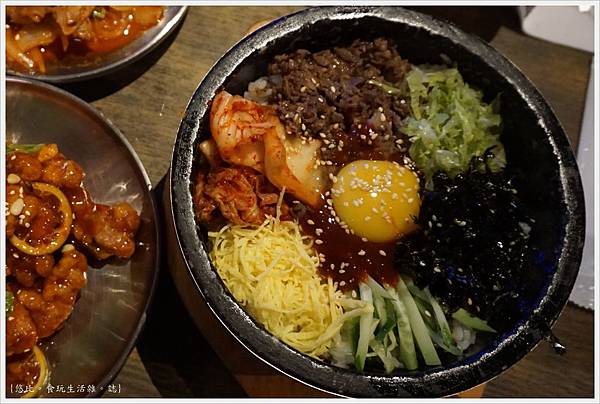 笨豬跳-24-石鍋拌飯.JPG 笨豬跳-24-石鍋拌飯.JPG