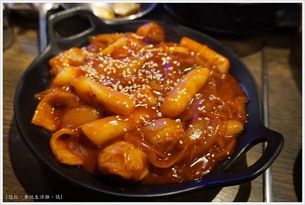 /tmp/phpbhV8MA /tmp/phpbhV8MA