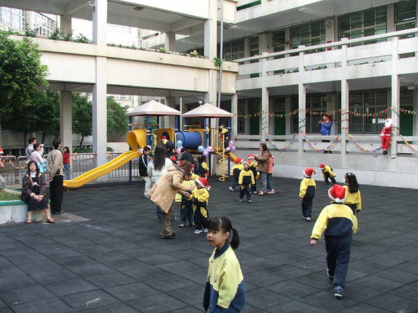 幼稚園運動會2 006.jpg