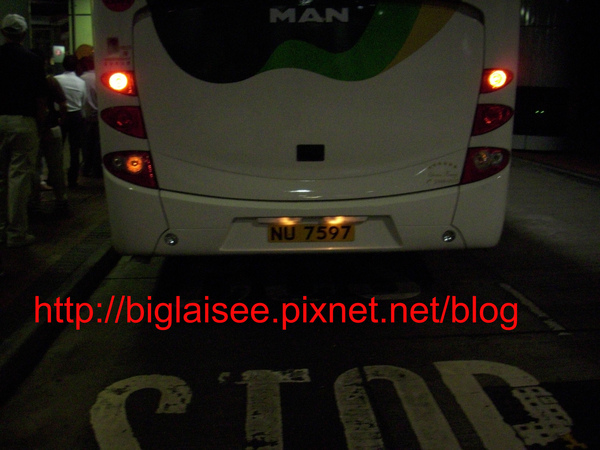 Bus 02.jpg