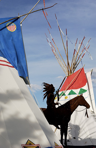 27 Donnie Sexton            Sculpture & tepees at Holt Heritage Museum.jpg