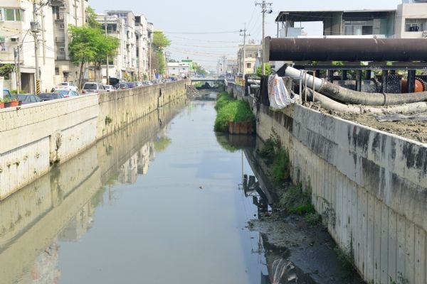 大灣排水崑山抽水站現況