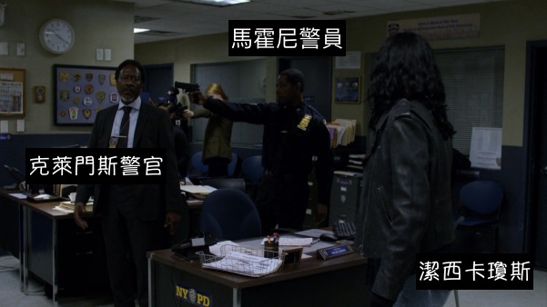 601px-JessicaJones-S01E07-SIG-2.jpg 601px-JessicaJones-S01E07-SIG-2.jpg