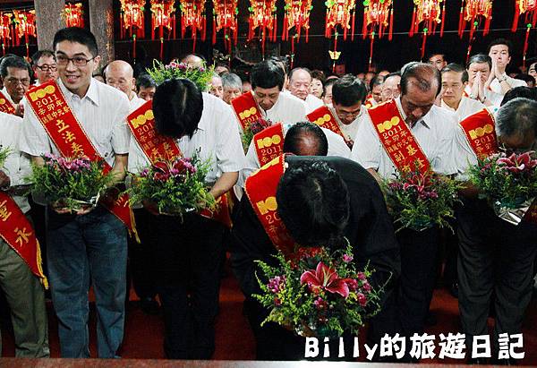 2011基隆中元祭-老大公廟起燈腳025.JPG