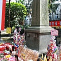 2011基隆中元祭-異國靈情法國公墓祭祀047.JPG