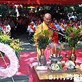 2011基隆中元祭-異國靈情法國公墓祭祀083.JPG