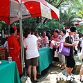 2011基隆中元祭-異國靈情法國公墓祭祀111.JPG