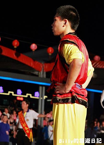 2011基隆中元祭-放水燈遊行(宗親會)046.JPG