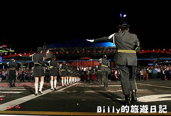 2011基隆中元祭-放水燈遊行(宗親會)058.JPG