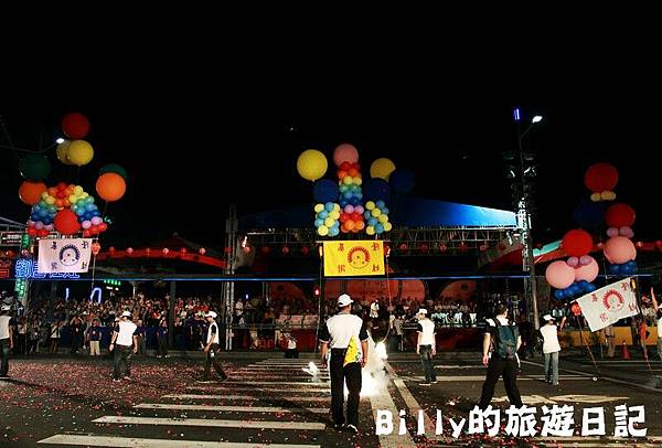 2011基隆中元祭-放水燈遊行(宗親會)085.JPG