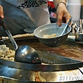 基隆廟口油飯與春捲17.JPG