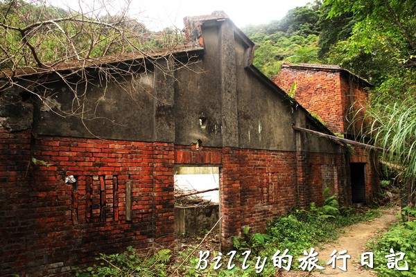 七堵福基礦坑08.JPG