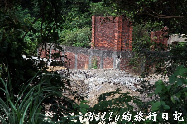 七堵福基礦坑16.JPG