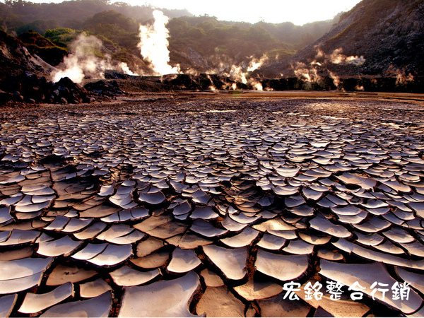 優選-吳清林-火山地質(NO.258)ok.jpg