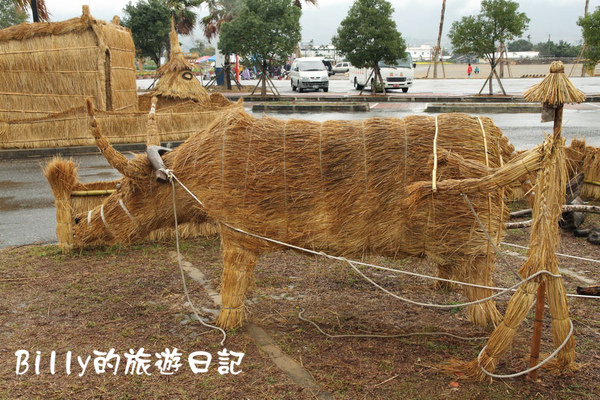 池上鄉創意稻草人07.JPG