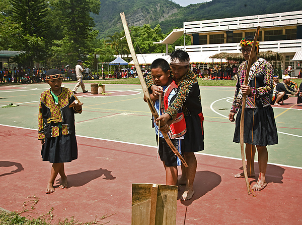 2009高雄那瑪夏春之頌系列活動-布農射耳祭8.jpg