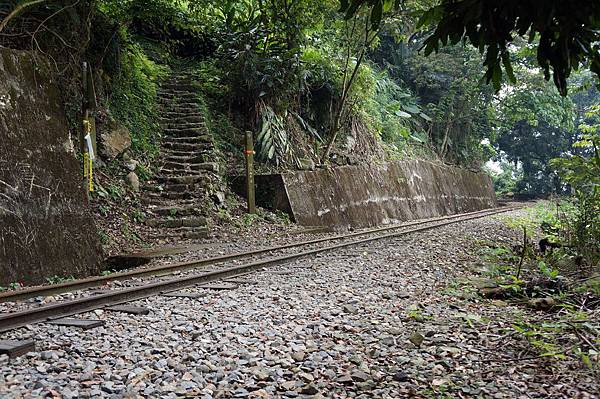 第二廻旋與獨立山步道交會