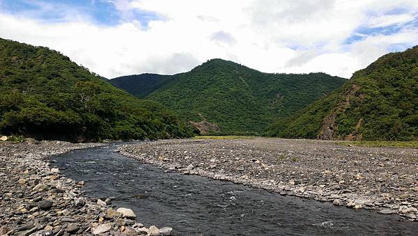枋山溪流水潺潺 枋山溪流水潺潺