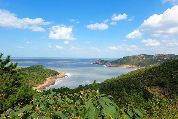 飛禽島西海岸峽灣地形