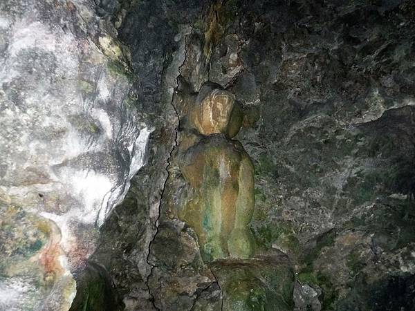 盤龍峽谷中的猴神石雕