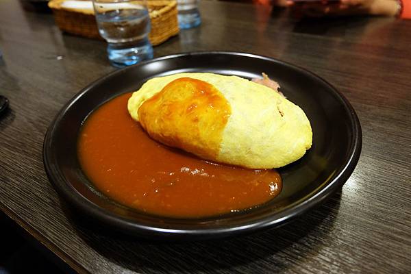 北極星蛋包飯 北極星蛋包飯