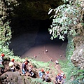 Jomblang Cave底部的大山洞