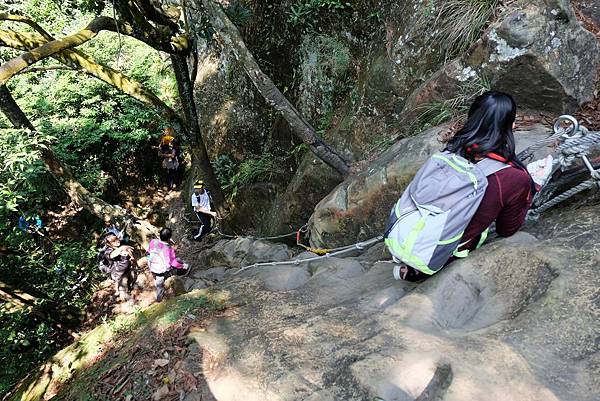 陡下鞍部路線