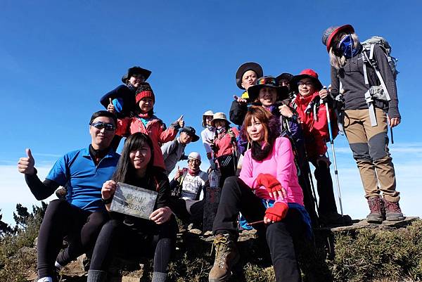 郡大山登頂留影