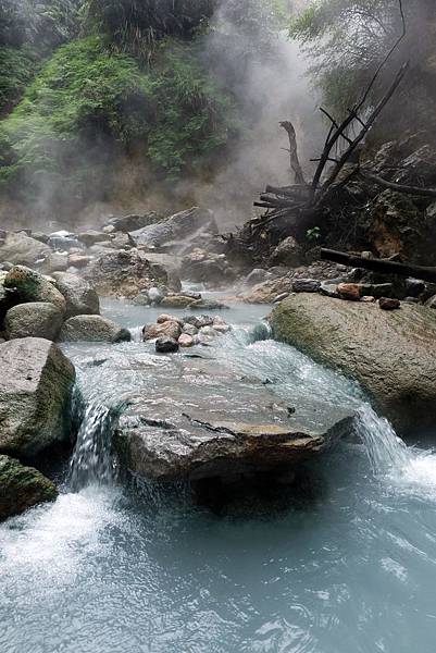 溫泉流水布置景觀 溫泉流水布置景觀