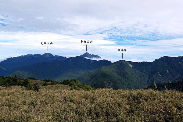 登閂山途中展望北二段風景