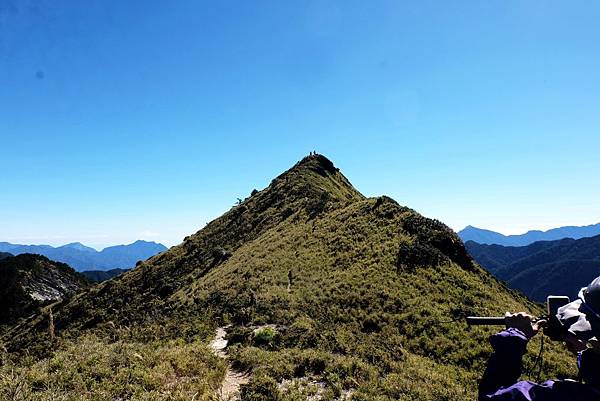 即將登頂鈴鳴山