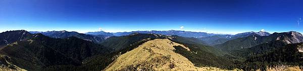 鈴鳴山三角點環景