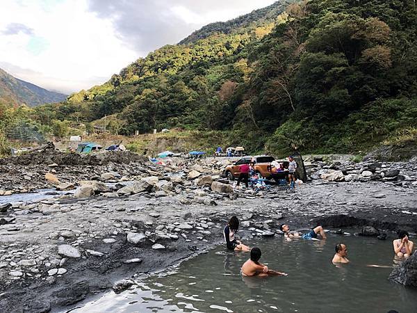 精英野溪溫泉風景