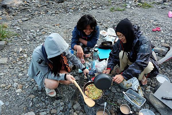 十坑野溪溫泉露營大廚樂