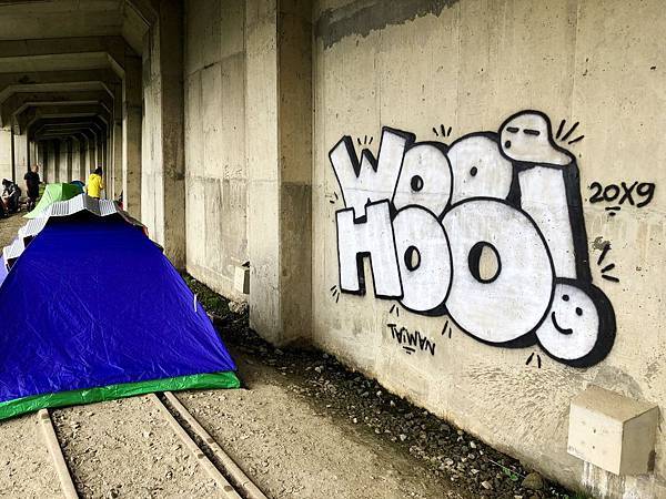 第1號明隧道塗鴉