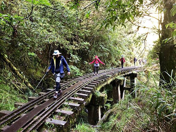 5.7K第11號橋樑(40.5m) 5.7K第11號橋樑(40.5m)