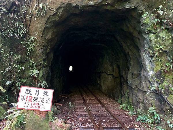 6.9K第12號隧道(145m,H2318m)