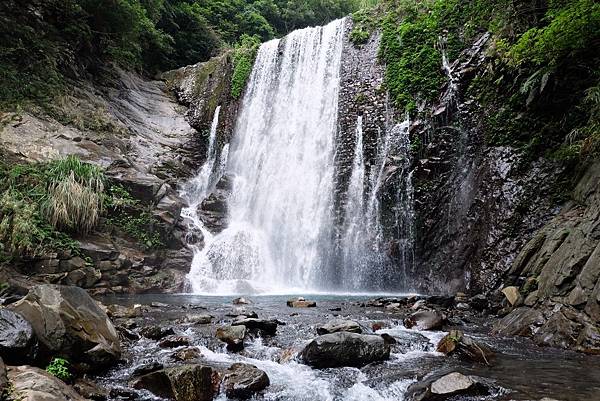 Fw: [遊記] 桃園北橫鐵立庫部落。水簾洞瀑布