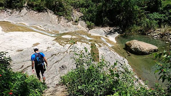 抵達高水坑溪河床