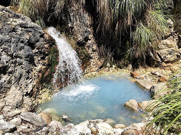 磺溪野溪溫泉小瀑布水潭 磺溪野溪溫泉小瀑布水潭