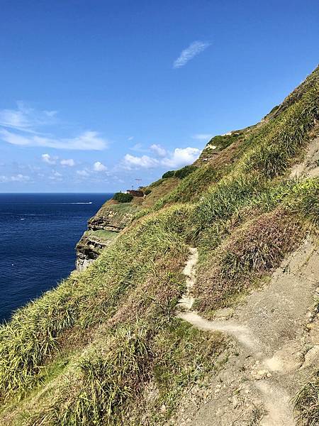 鼻頭角欄杆外岬崖秘徑一景