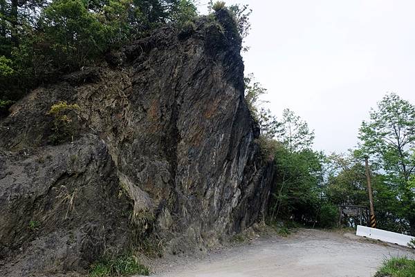 往神秘谷步道入口