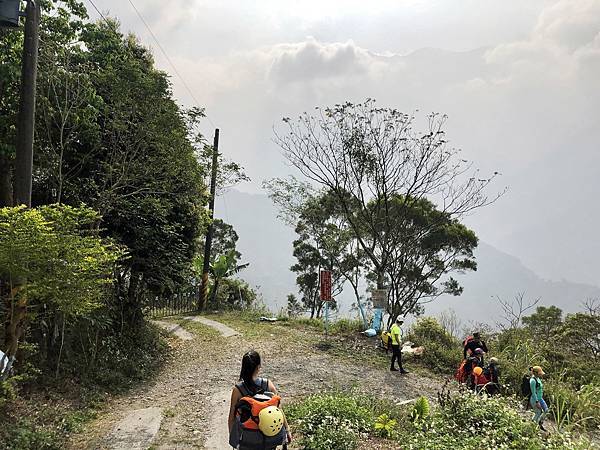 產業道路農家鐵門