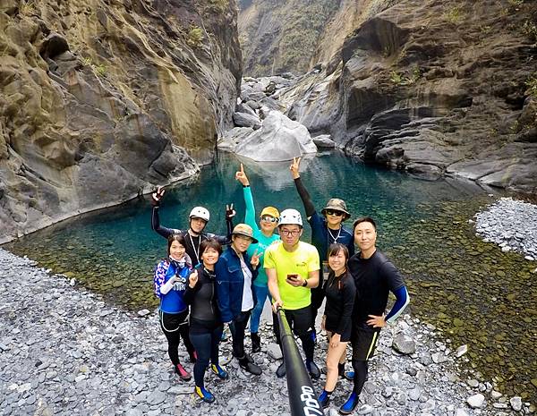 神秘谷「山熊潭」合影