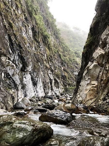 恰勘溪「W曲流大峽谷」