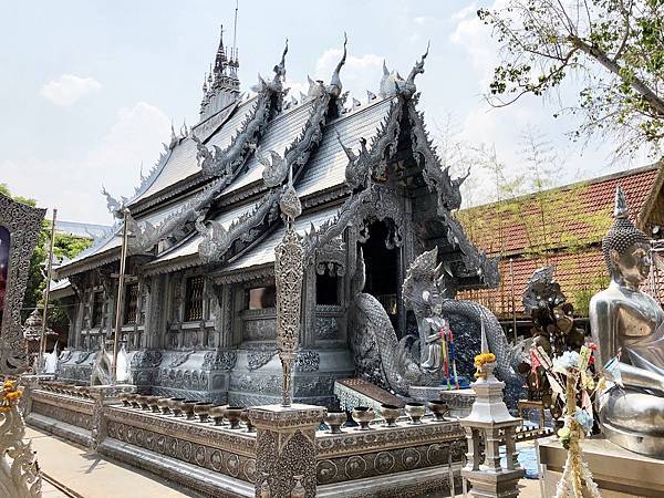 泰北清邁遇見銀廟素攀寺 泰北清邁遇見銀廟素攀寺