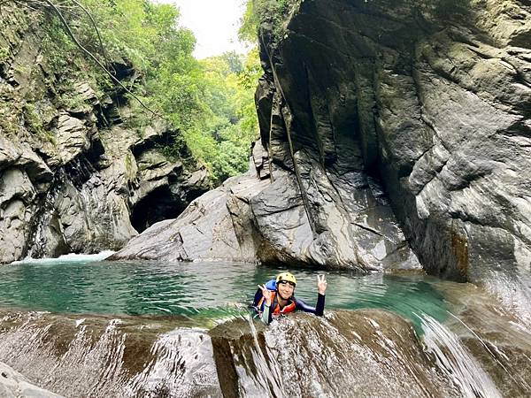 海神宮溯溪遇見布丁池